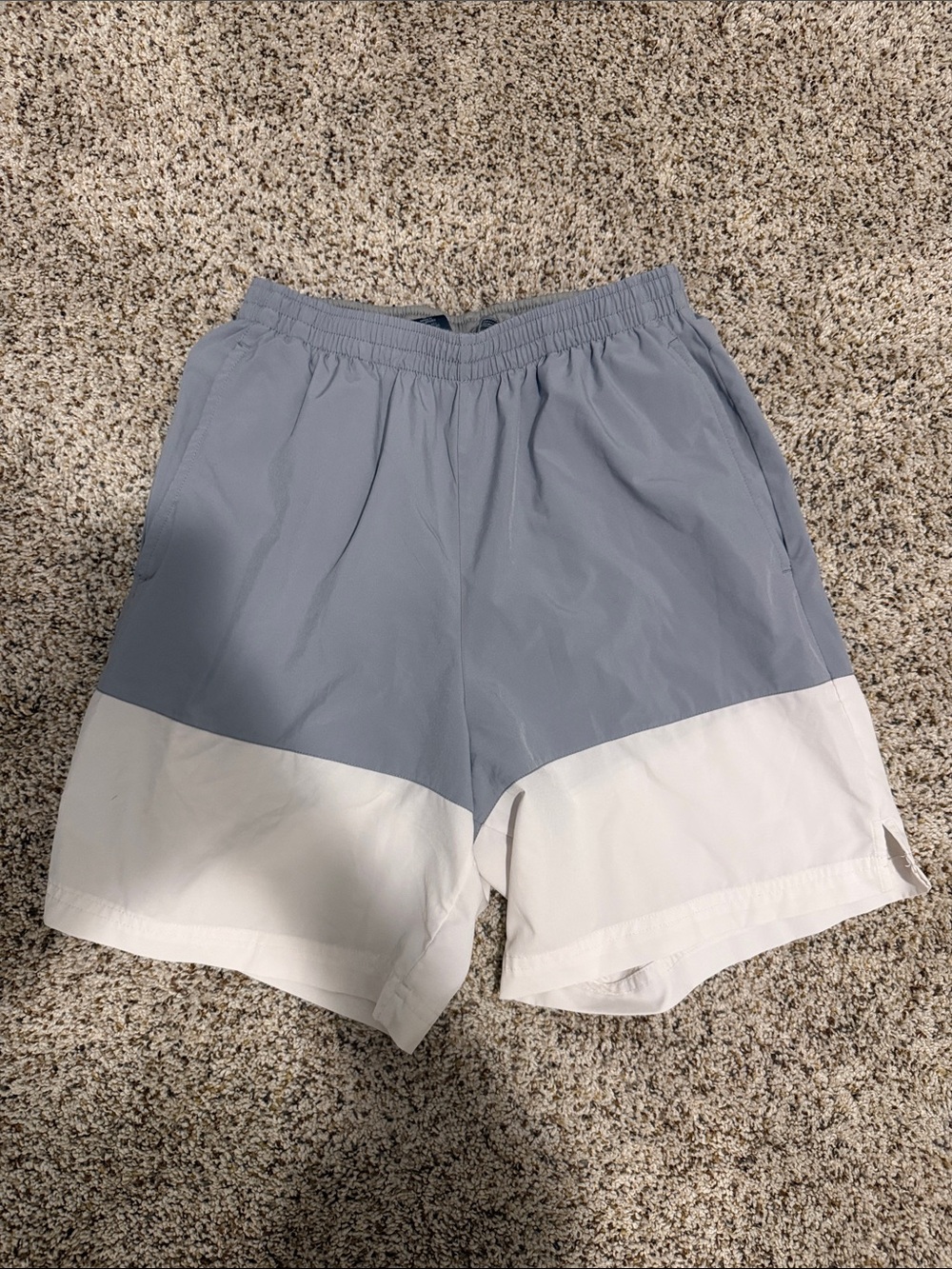 C9 by Champion Light grey and White Men’s Athletic Shorts. Size small